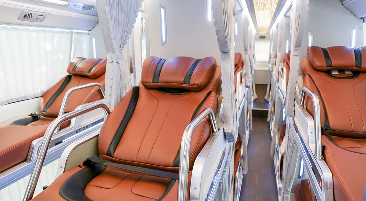 Xe giường nằm là gì? Phân biệt giường nằm, limousine và ghế ngồi