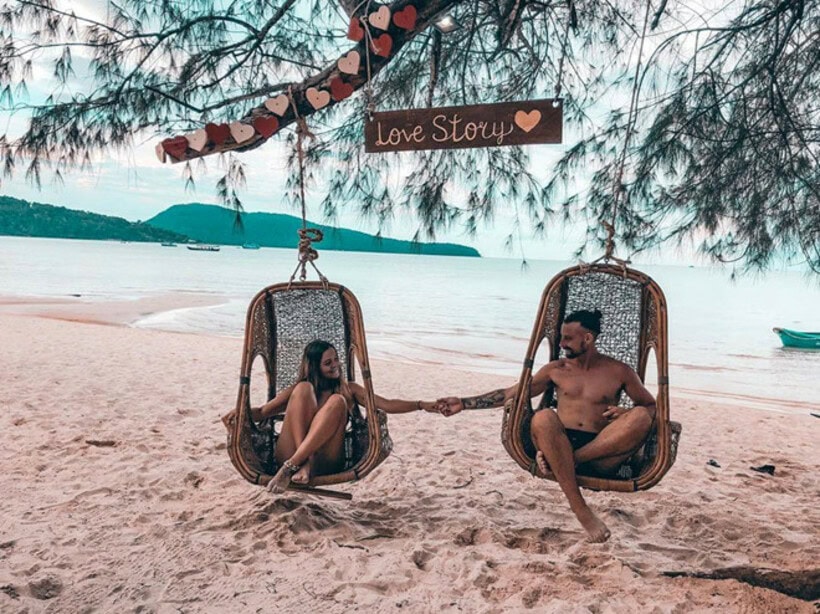 tàu nhanh đi Koh Rong Samloem mua vé tàu đi Koh Rong Samloem đặt vé tàu từ Sihanoukville đi Koh Rong du lịch tự túc Koh Rong Samloem