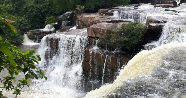 Thác nước Tatai