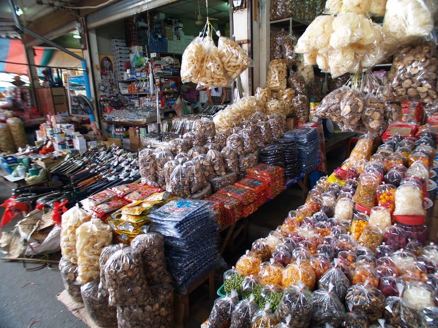 Ban Khlong Luek Border Market