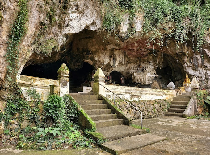 Wat-Tam-Singkhon