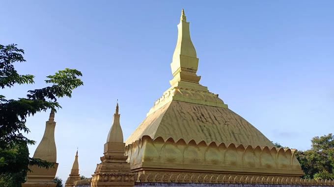 Bảo tháp vàng (Luang Namtha Stupa hay Samakkhixay Stupa)