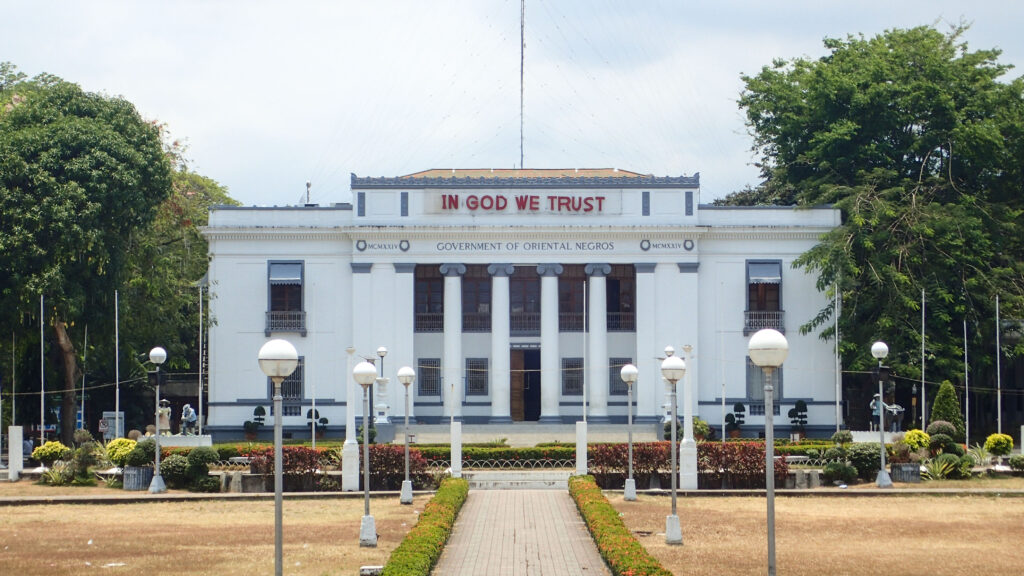 Tòa nhà Negros Oriental Capitol