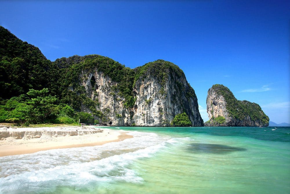 Kinh nghiệm du lịch tự túc ở Trang, phương tiện di chuyển và cách đi từ Bangkok đến Trang