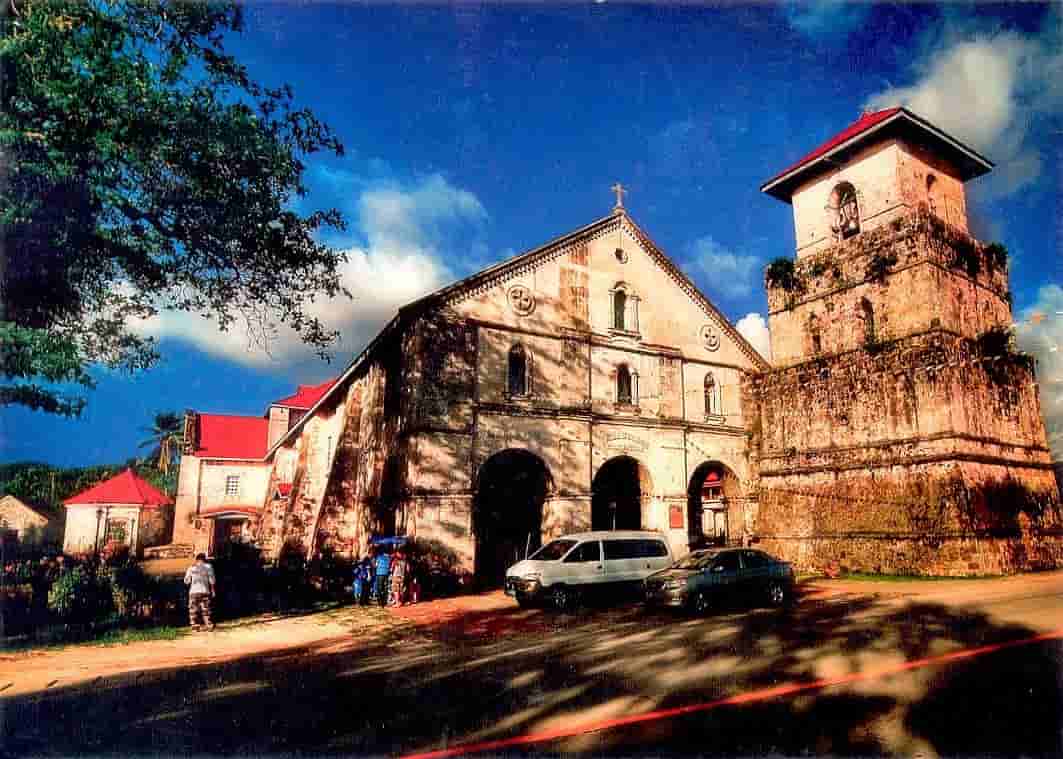 Kinh nghiệm du lịch tự túc Bohol, cách di chuyển đến Bohol, hướng dẫn đặt vé và các địa điểm du lịch nổi tiếng tại Bohol.