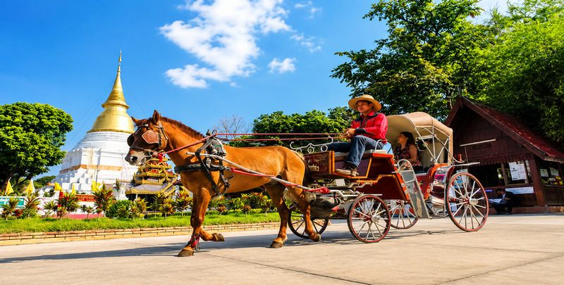 Đi du lịch tự túc từ Bangkok đến Lampang: Kinh nghiệm đặt vé giá rẻ, phương tiện di chuyển an toàn, địa điểm nên ghé thăm,...